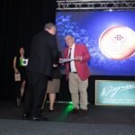 Dr. Raúl Rodríguez recibe un reconocimiento en la gala de Ciencia y Salud del Uruguay 2026